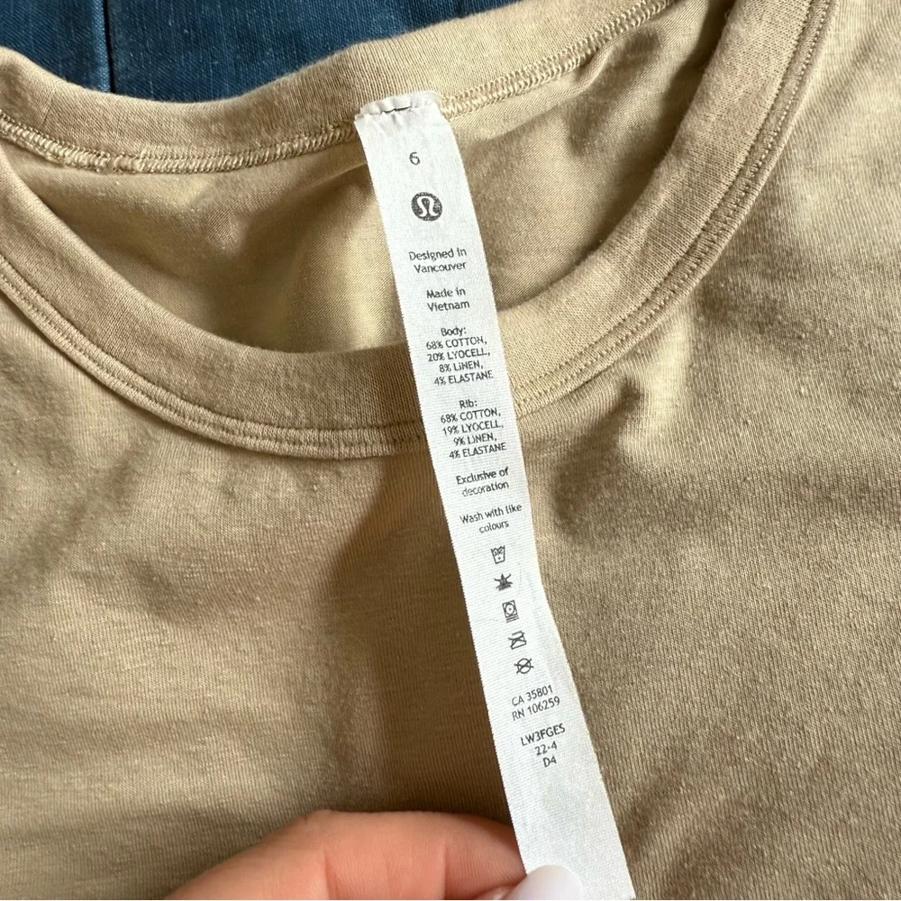 Lululemon Classic-Fit Cotton-Blend Long-Sleeve Shirt in Dune Color Size 6 - Picture 5 of 10